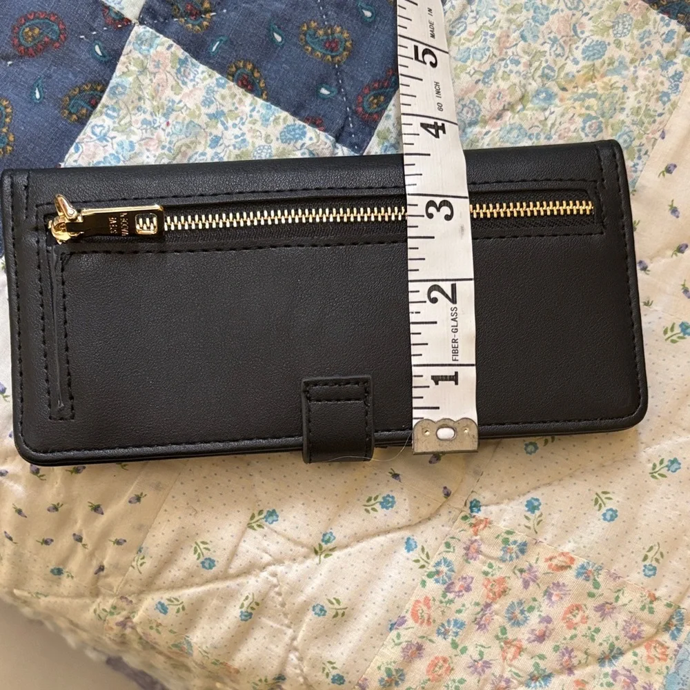 Steve Madden Black Wallet - Picture 4 of 5